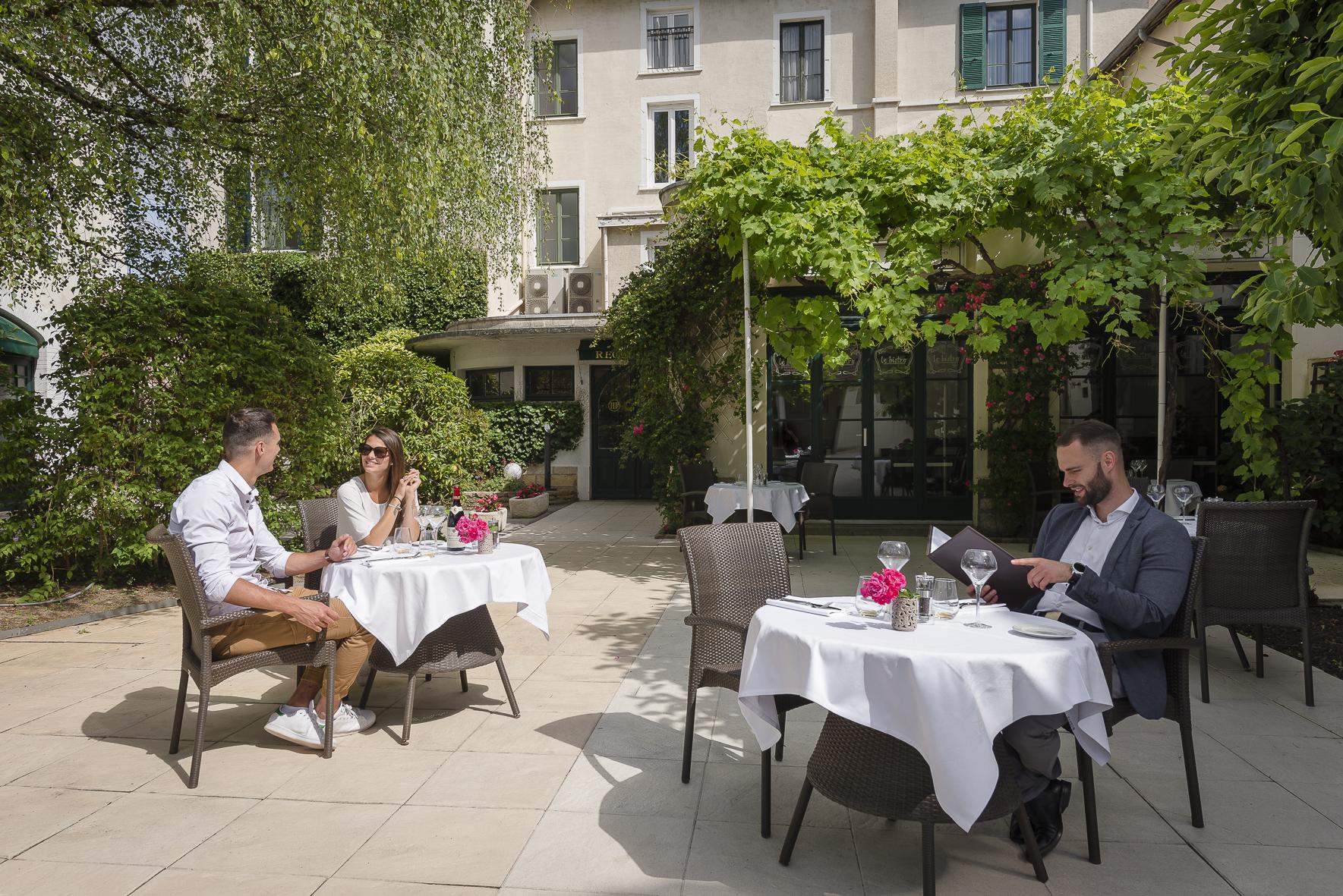 Hotel De La Poste โบน ภายนอก รูปภาพ