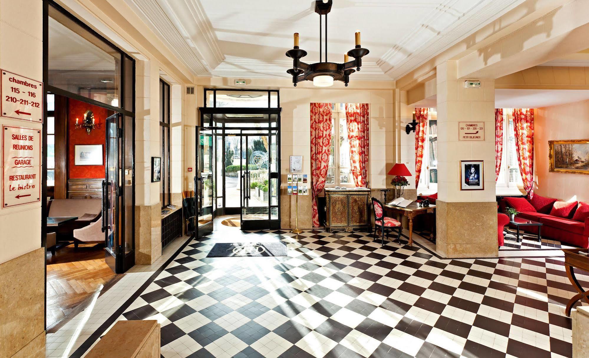 Hotel De La Poste โบน ภายนอก รูปภาพ